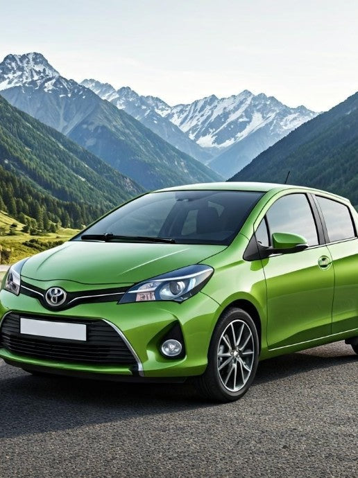 YARIS e HYBRID (2015-2020)->TOYOTA